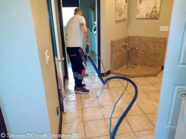 deep floor cleaning after Scrubbing tile